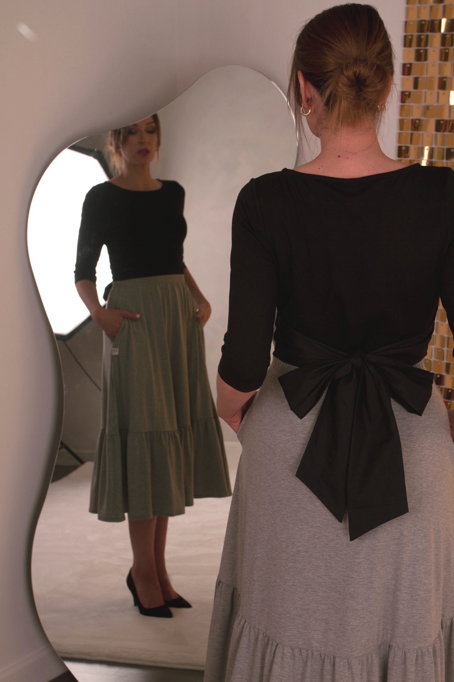 Primrose Top With Bow In Black