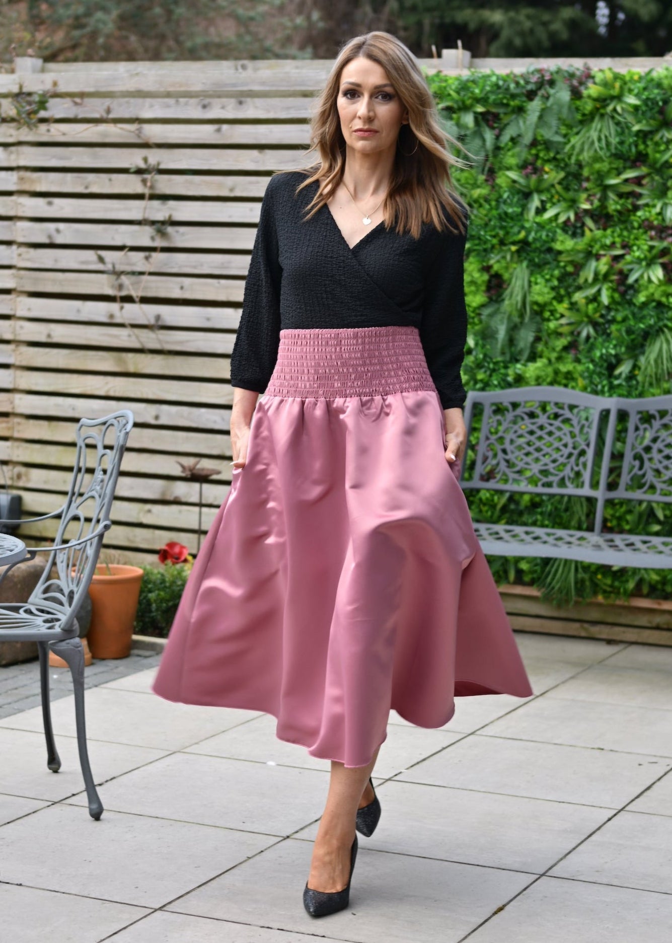 Orchid Midi Skirt With Pockets In Rose Satin