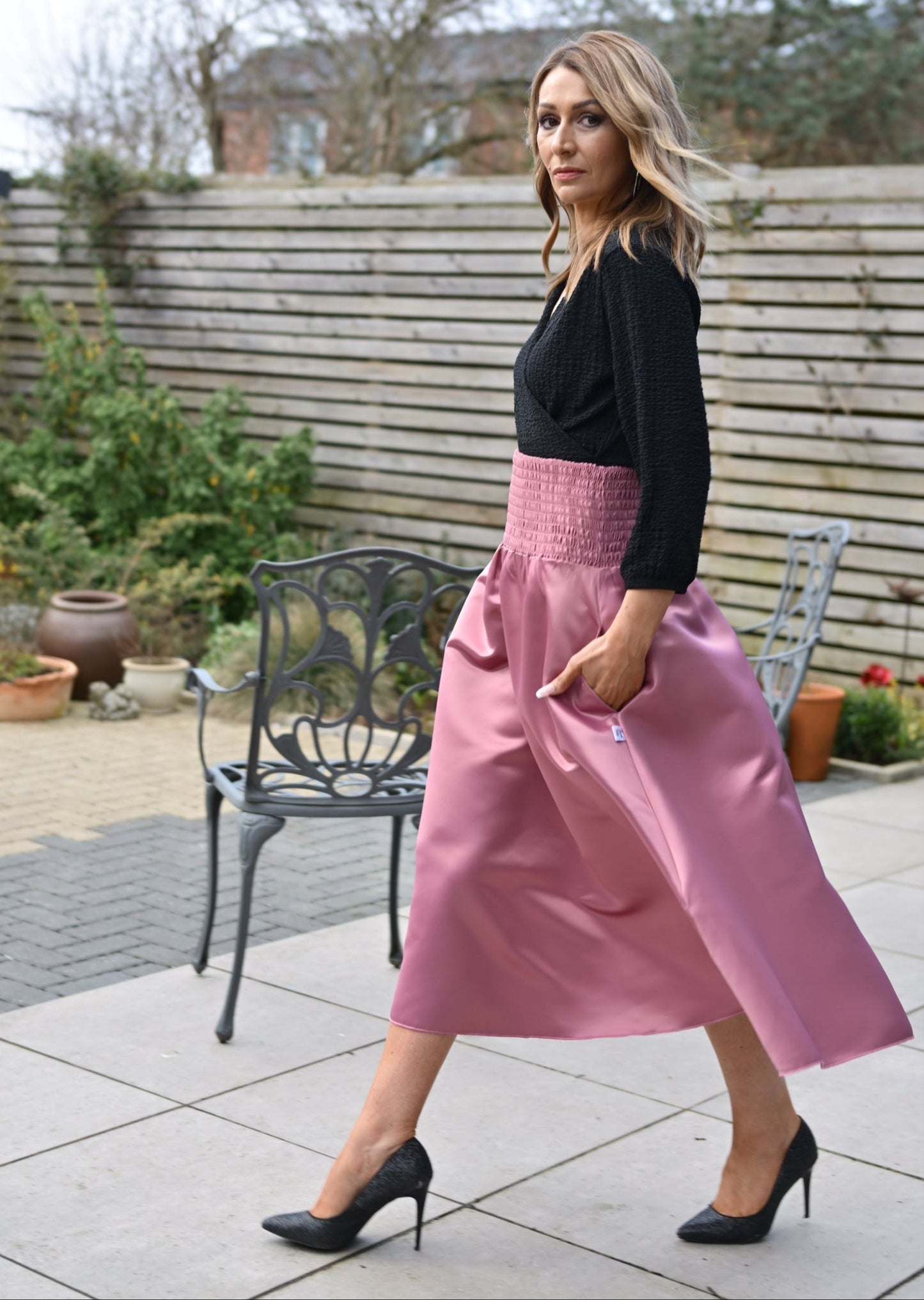 Orchid Midi Skirt With Pockets In Rose Satin