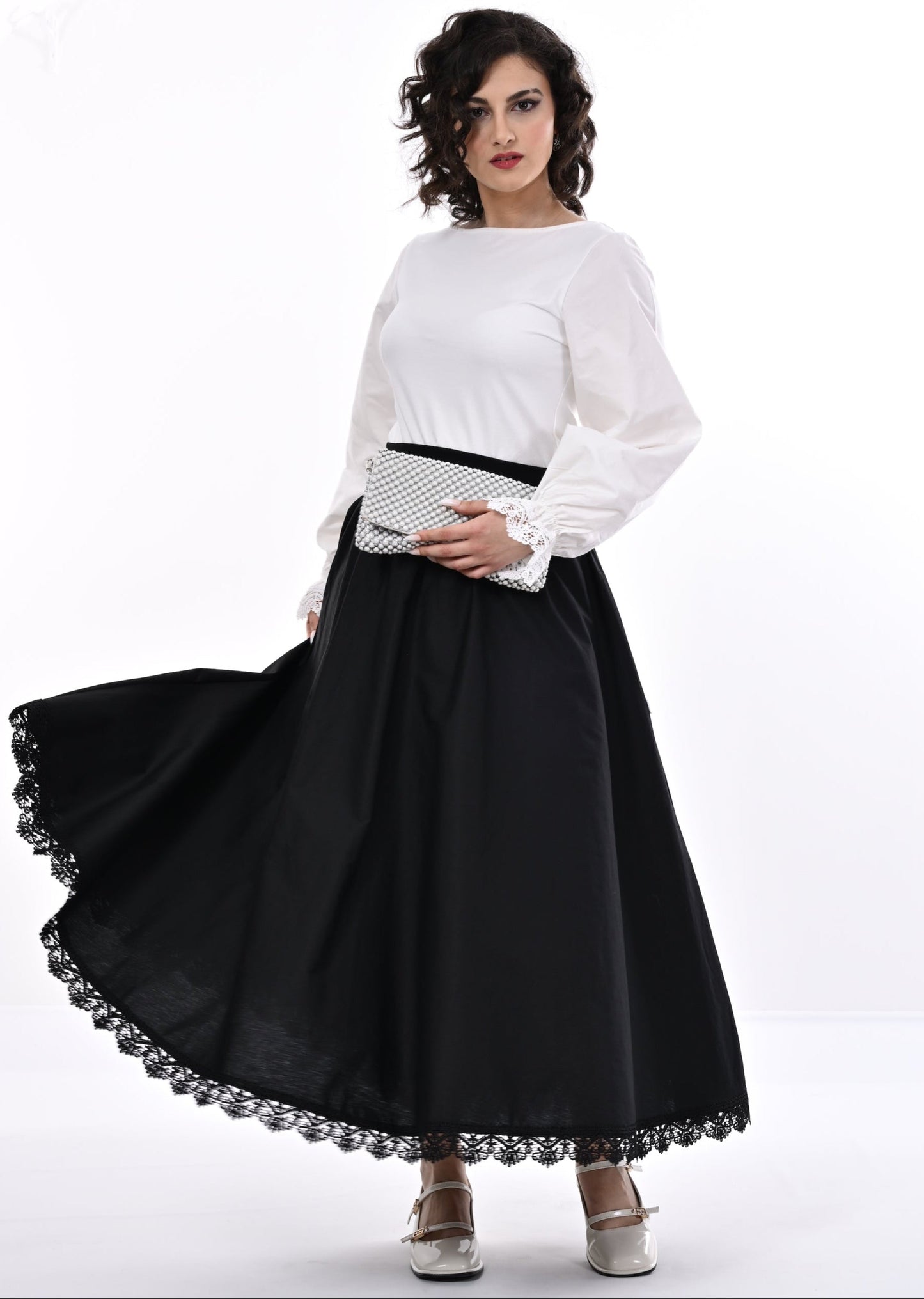 Top Maranta à poignets en dentelle ivoire