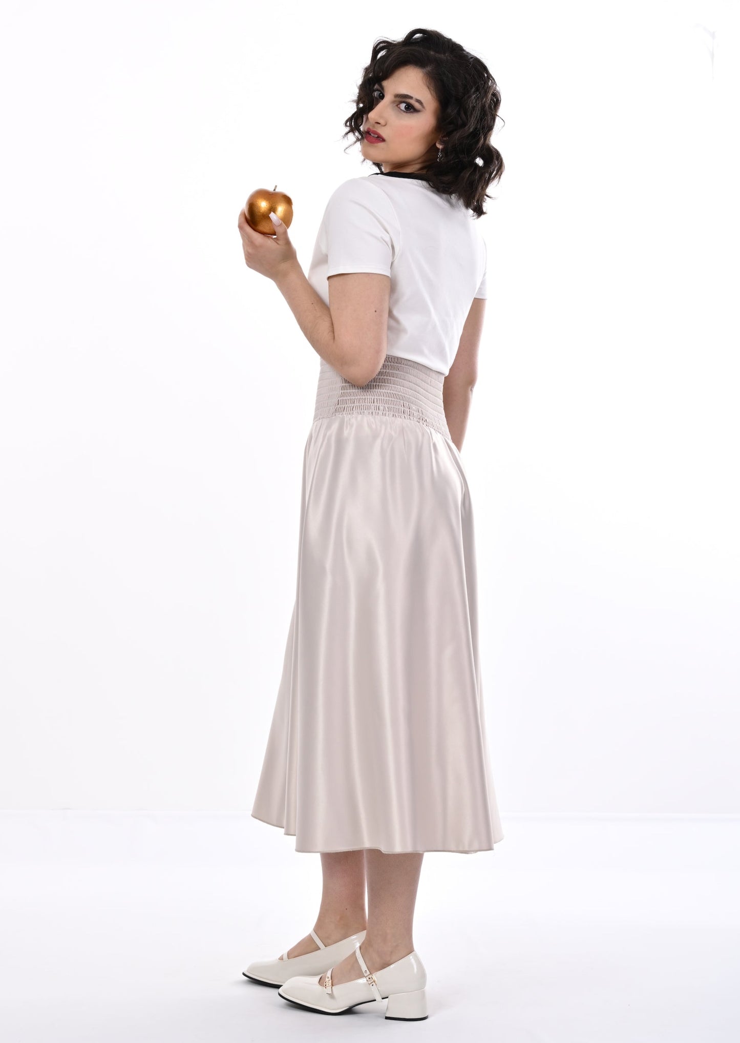 Tuamoto Top In Cream With Black Trim And Bow