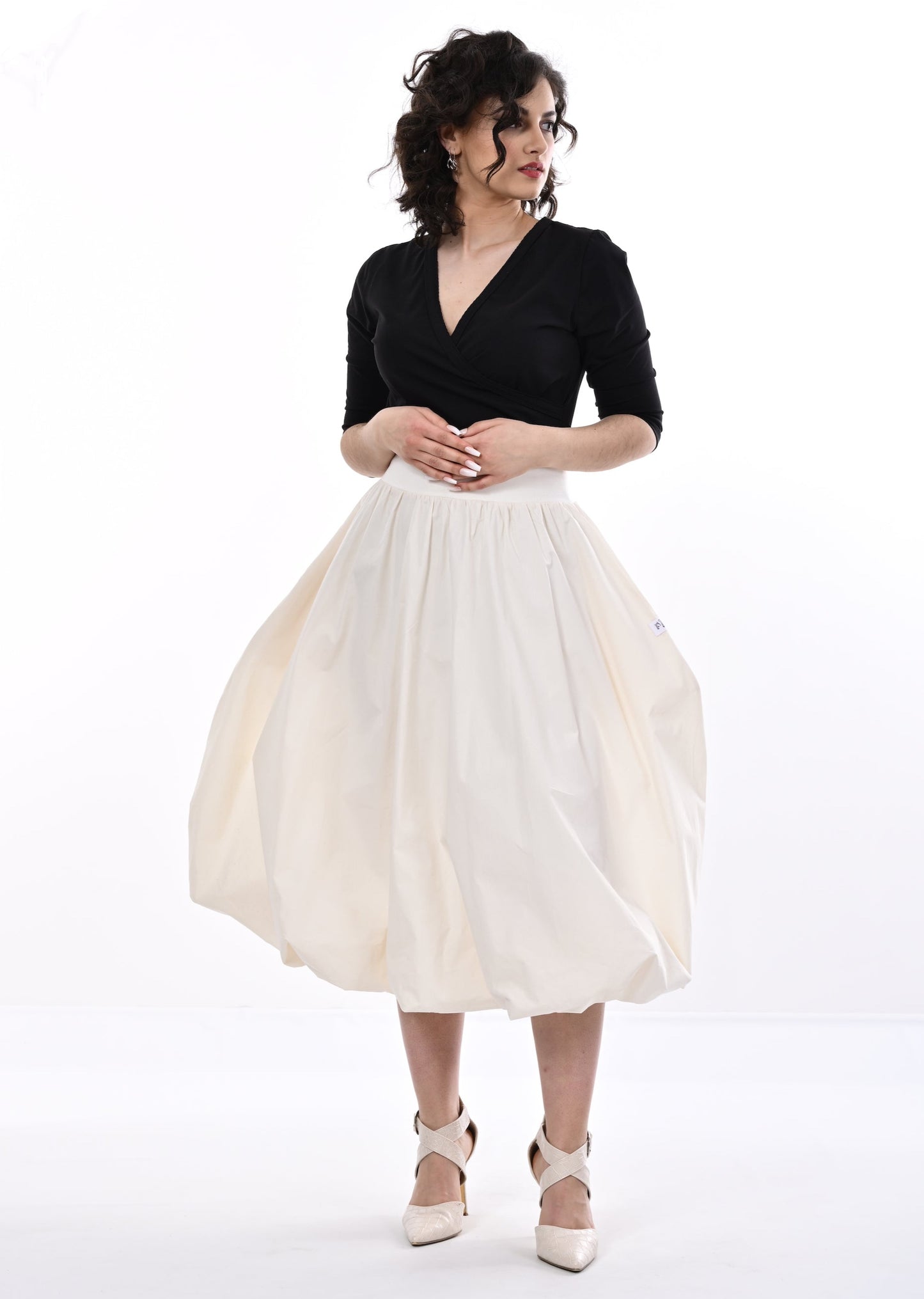 Enoki Puffball Skirt In Cream