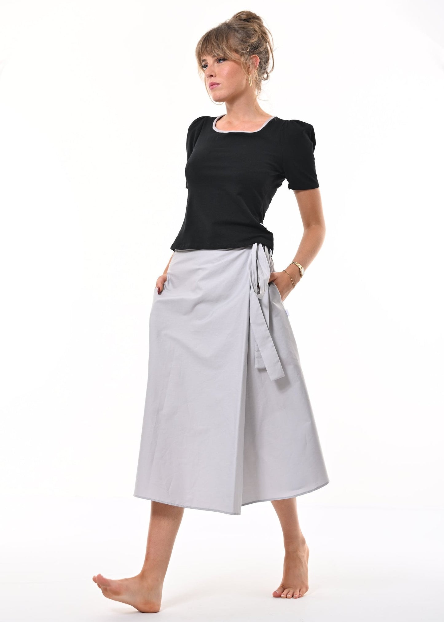 Jupe portefeuille mi-longue Illusion noire avec poches