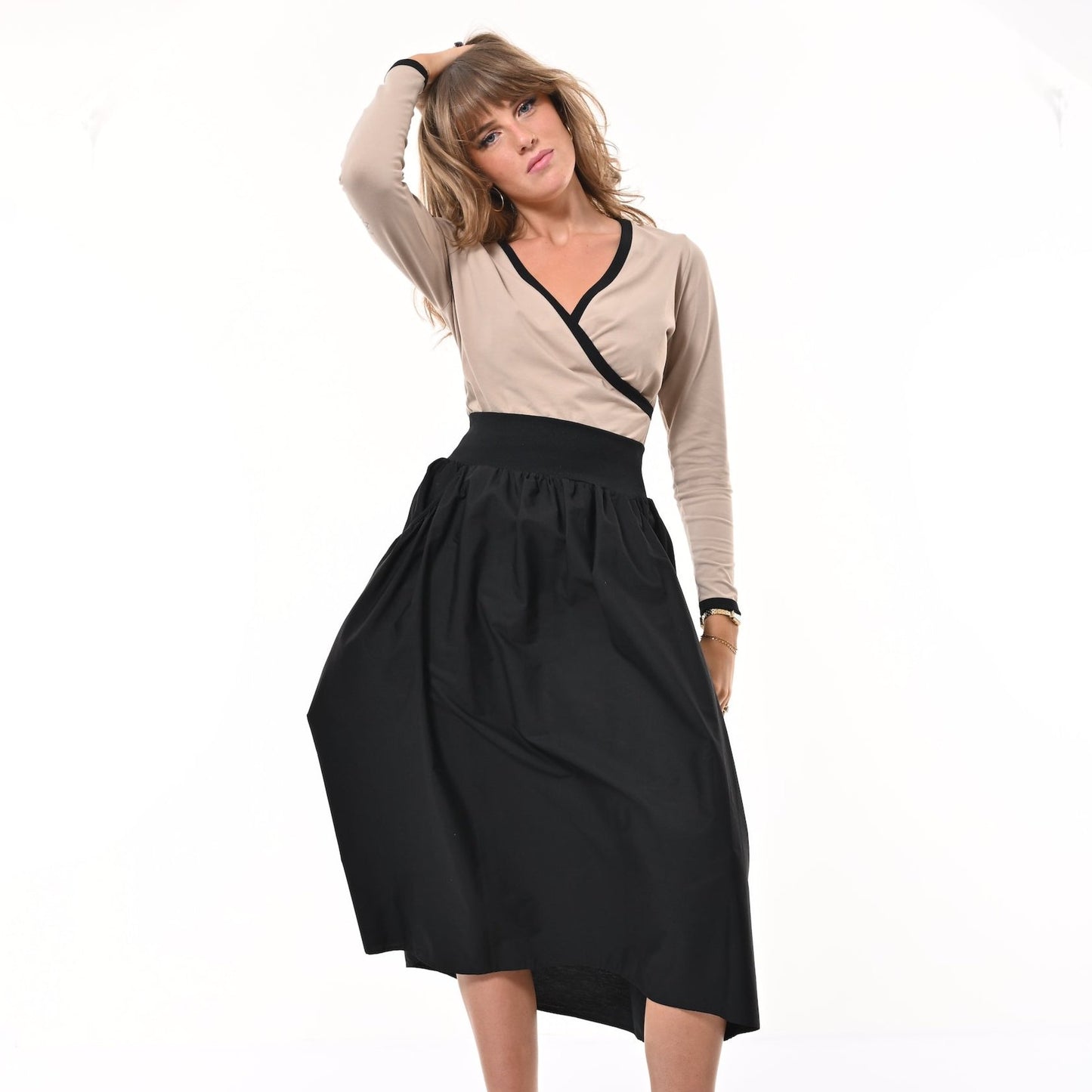 Alice Midi Skirt With Pockets In Black