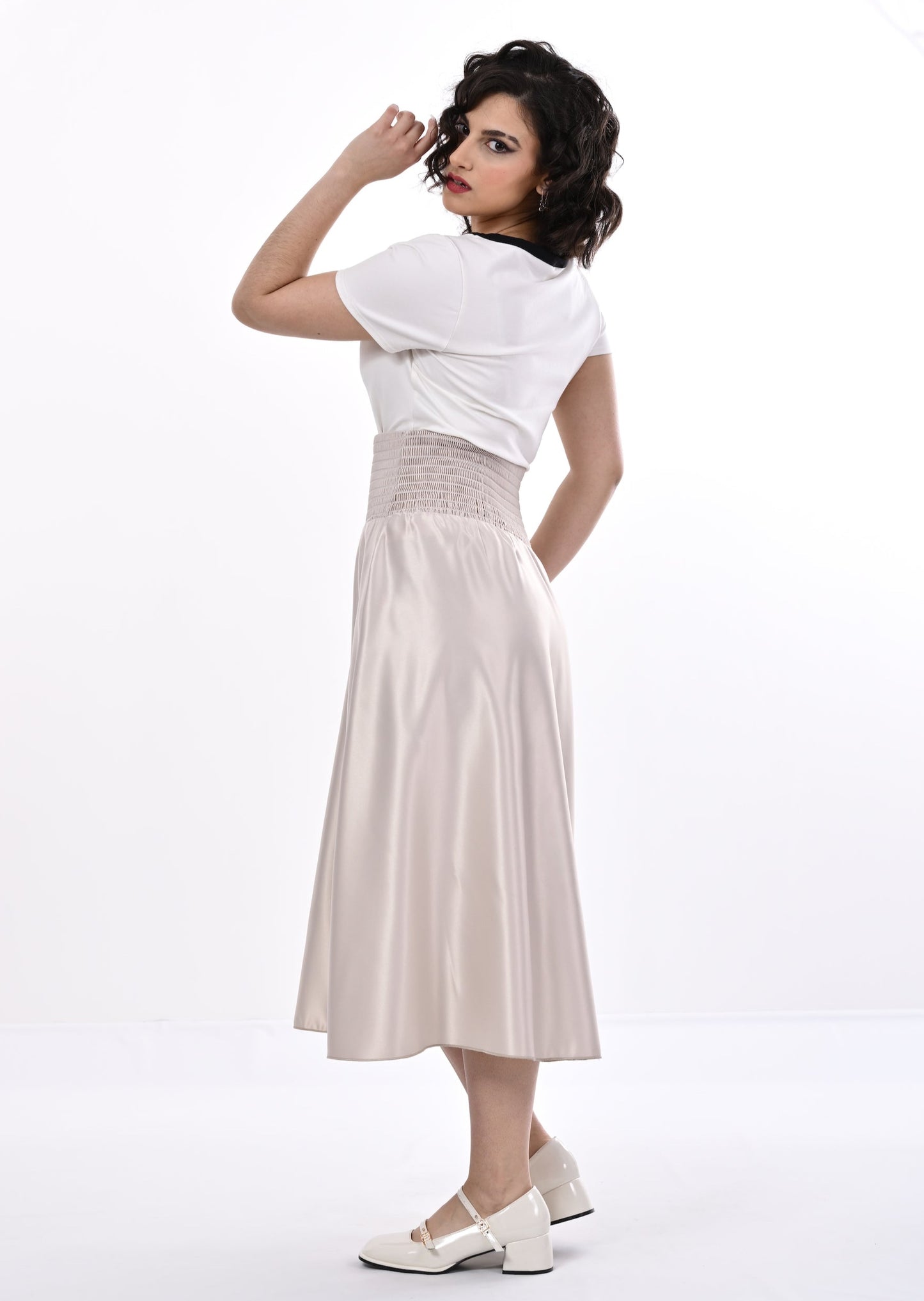 Orchid Midi Skirt With Pockets In Champagne Satin