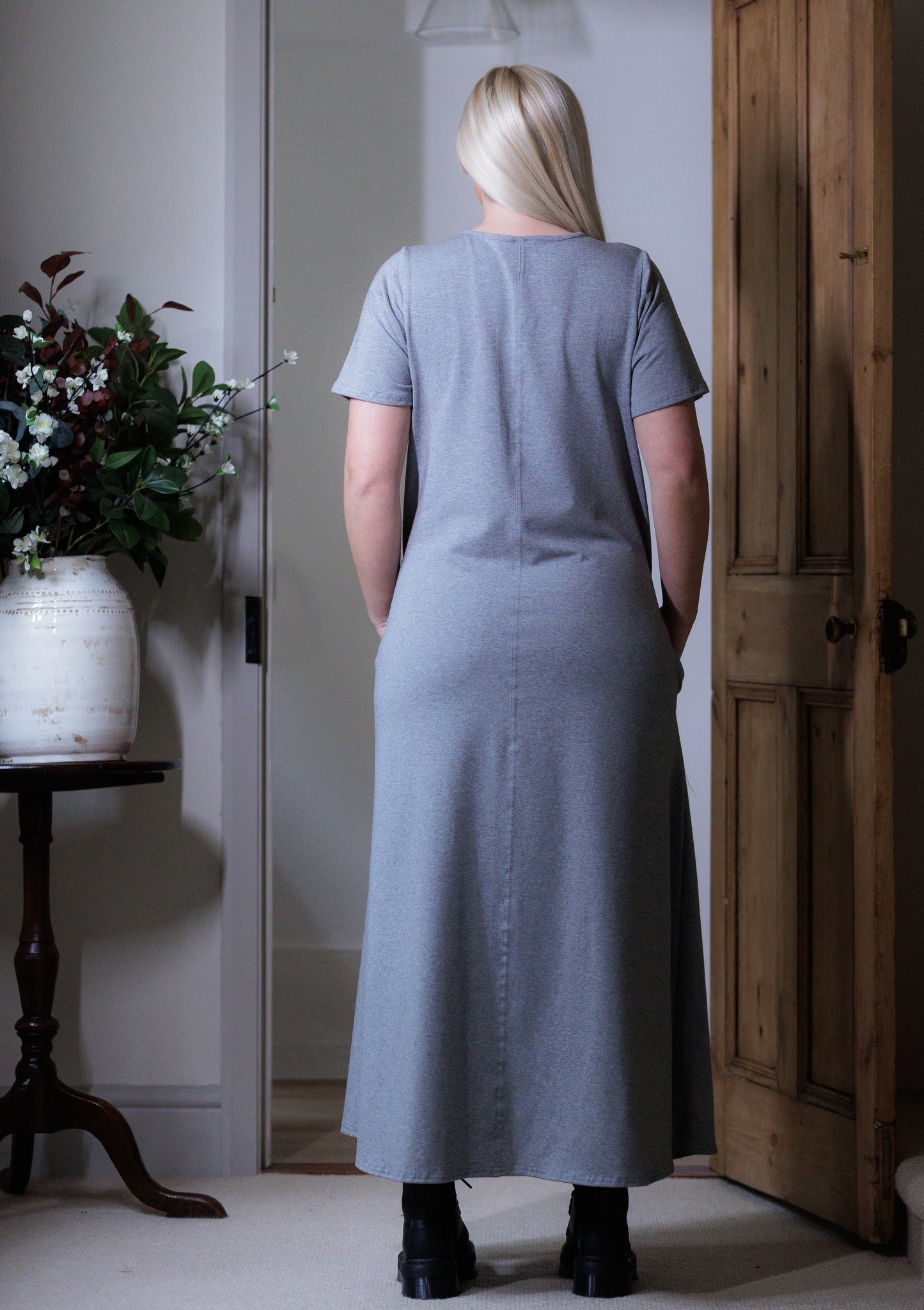 Willow Midaxi Dress with Short Sleeves