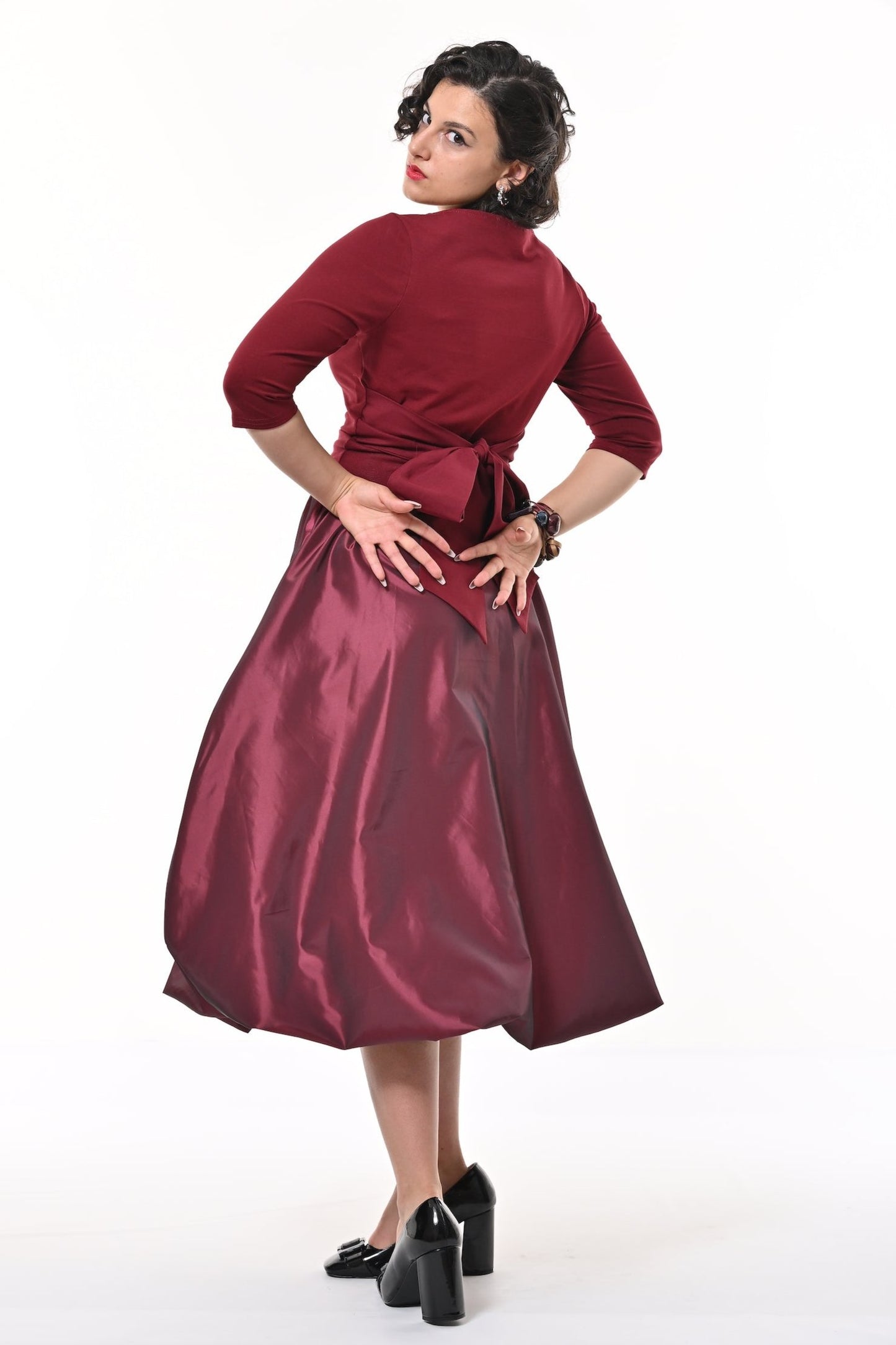 Enoki Puffball Skirt In Burgundy Taffeta