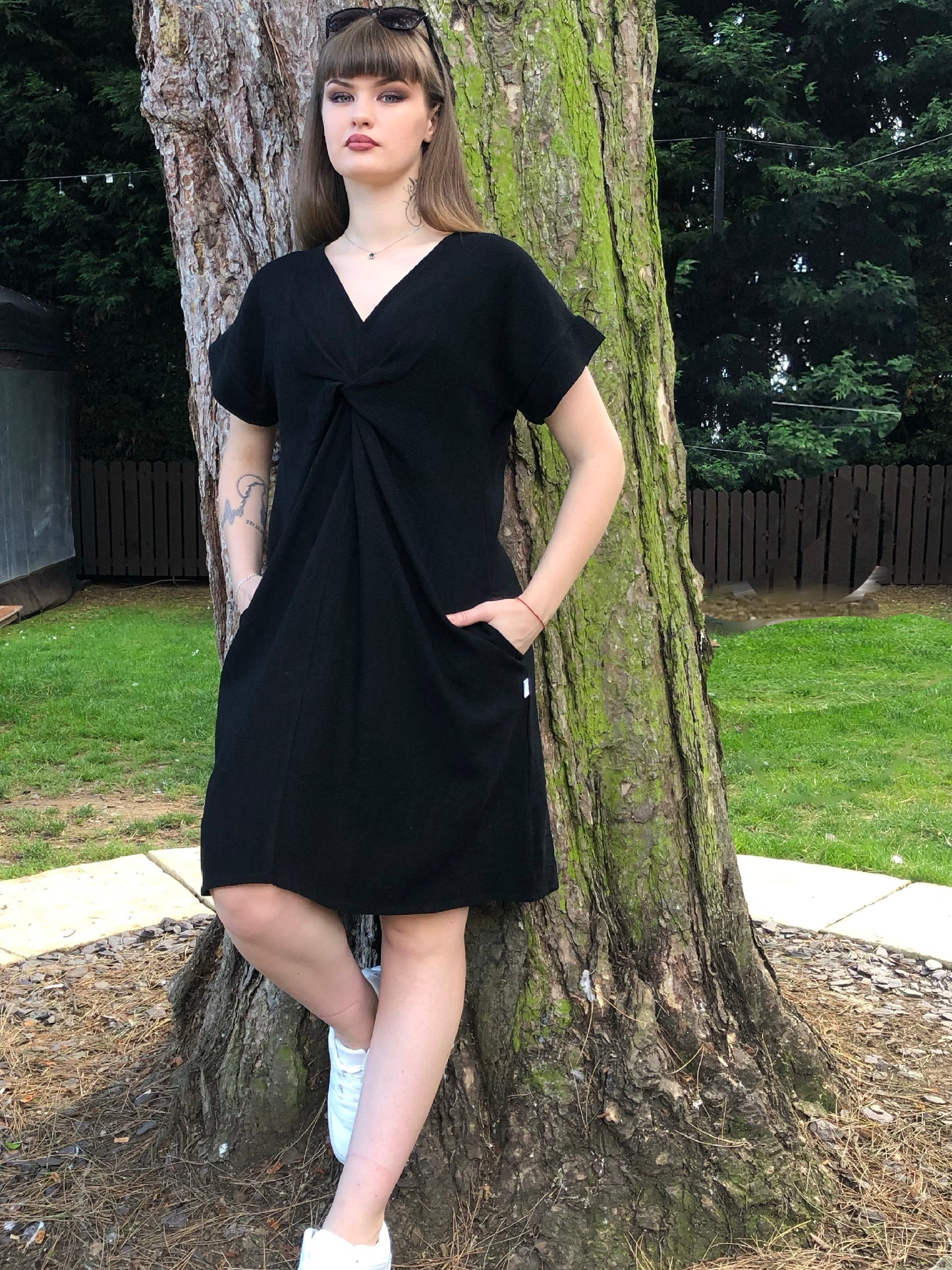 Riverbank Dress With Knot In Black Linen