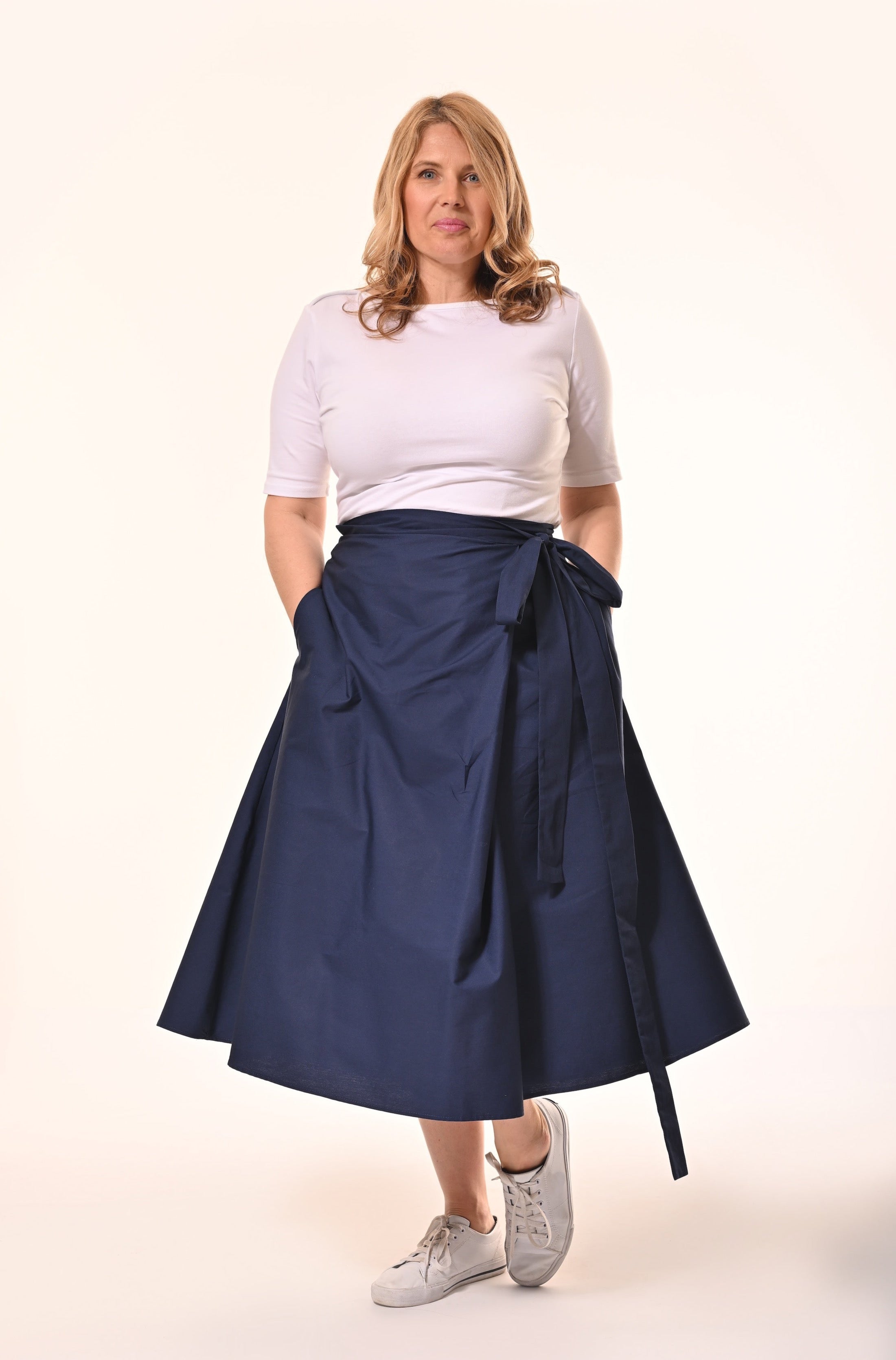 Midi skirt with pockets plus size hotsell