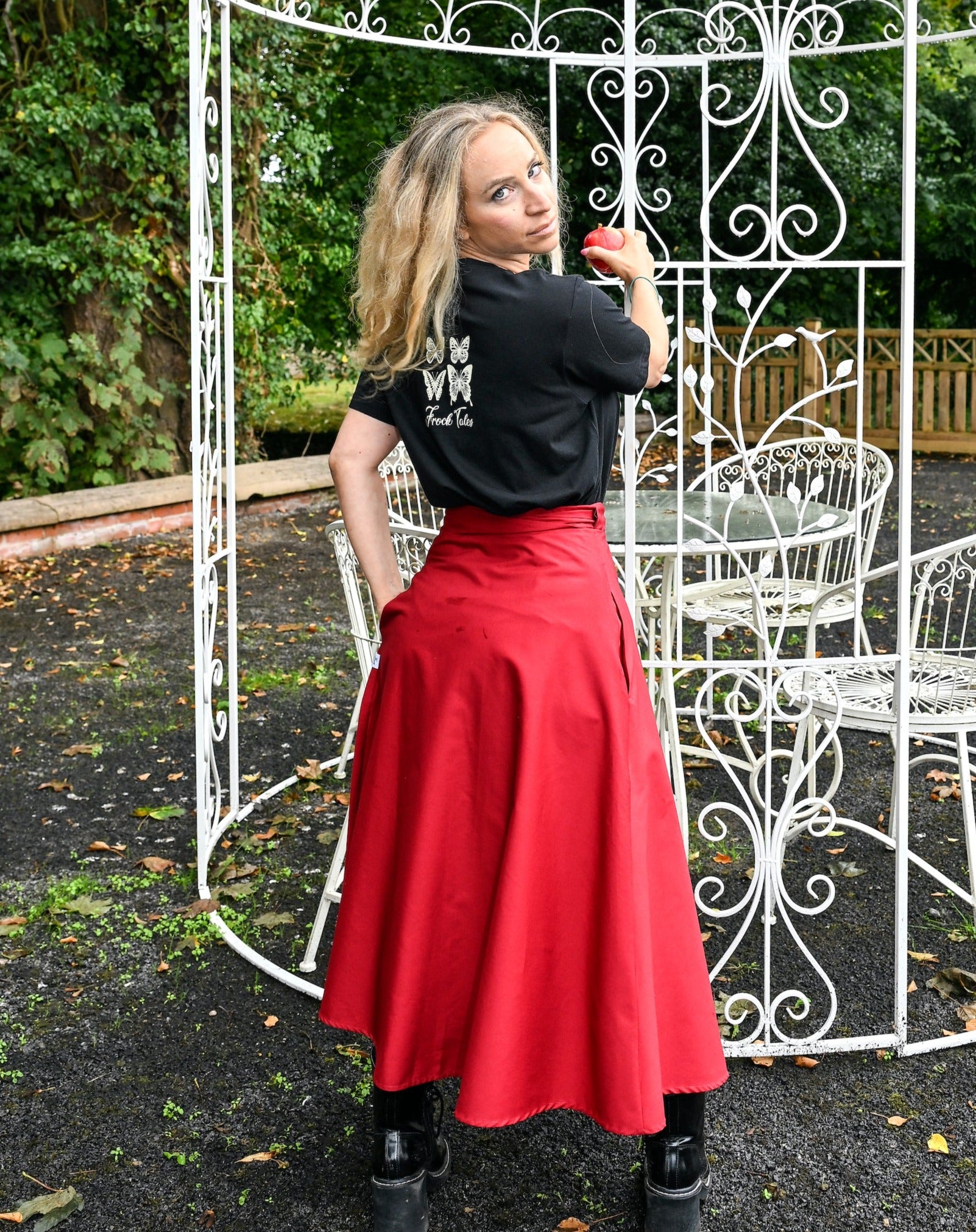 A line hotsell midi red skirt