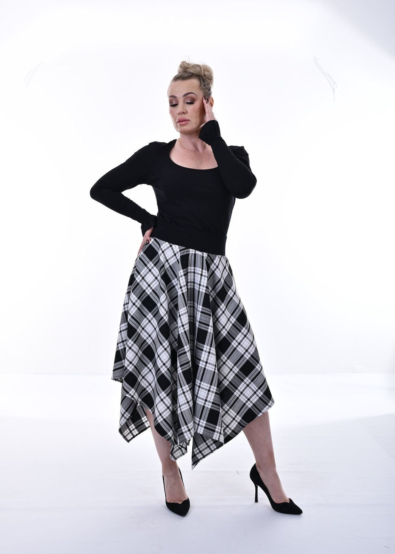 Cullen Top In Black