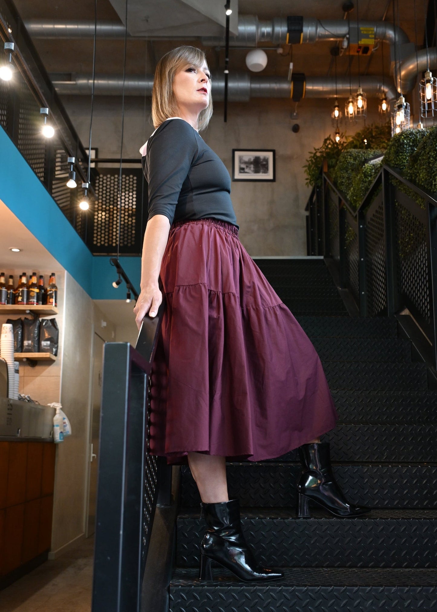 Tahiti Midi Skirt With Pockets In Cherry Laquer