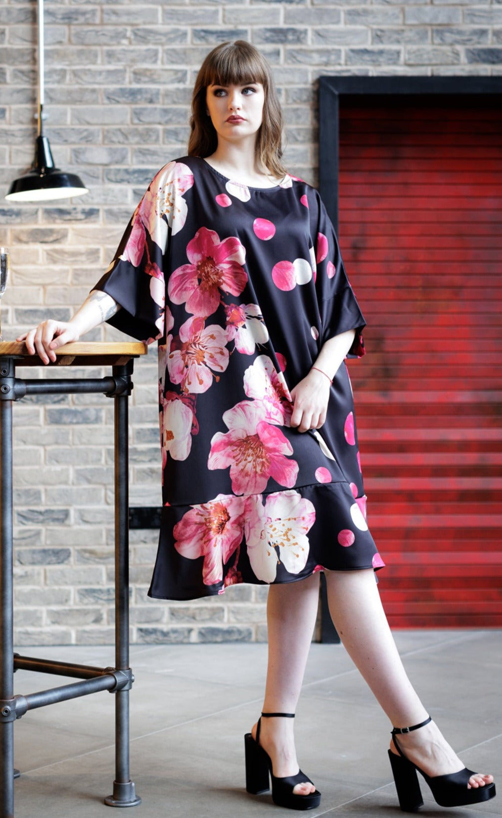 Middlemist Dress In Black And Pink Print