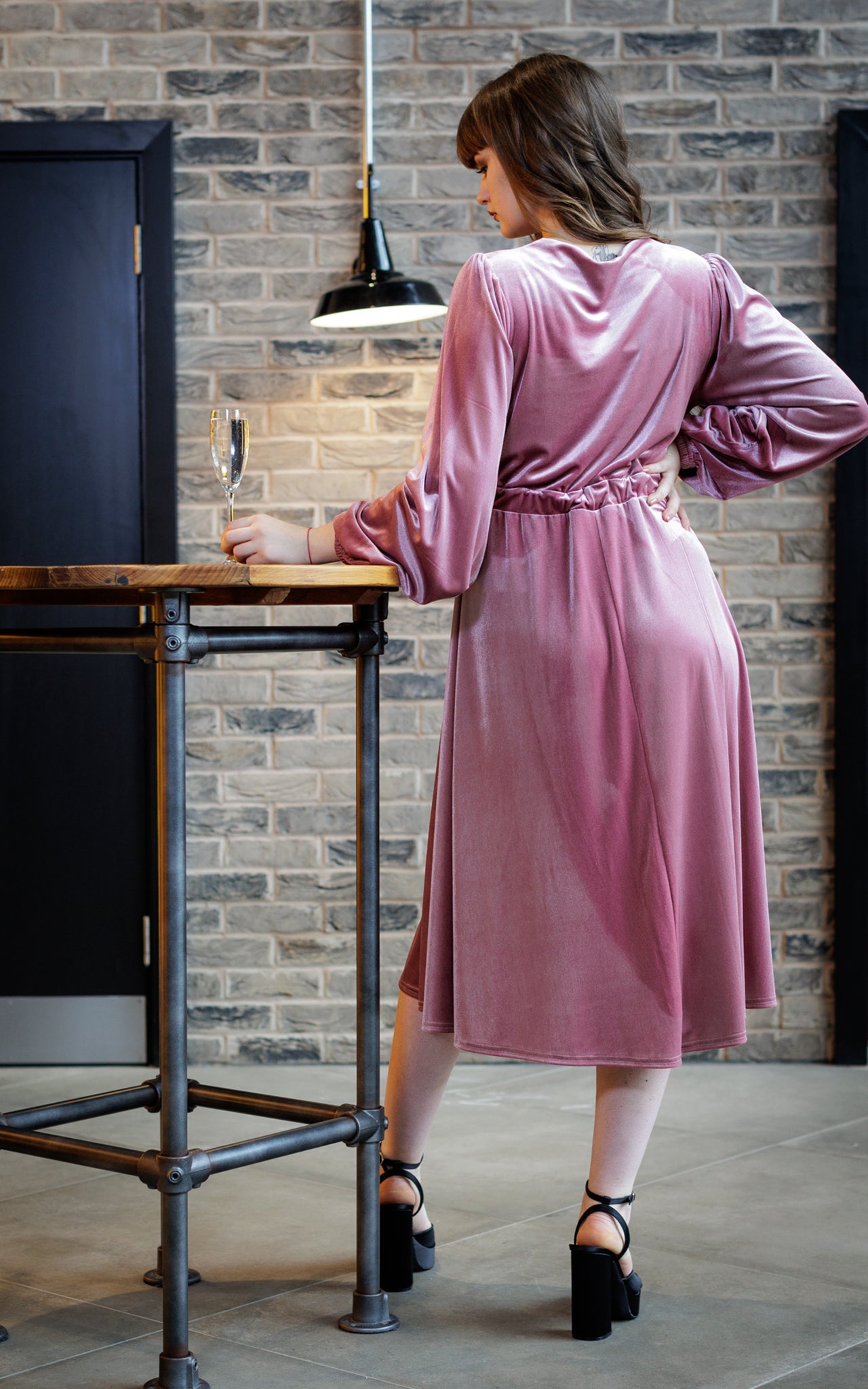 Tima Midi Dress In Dusky Pink Velvet