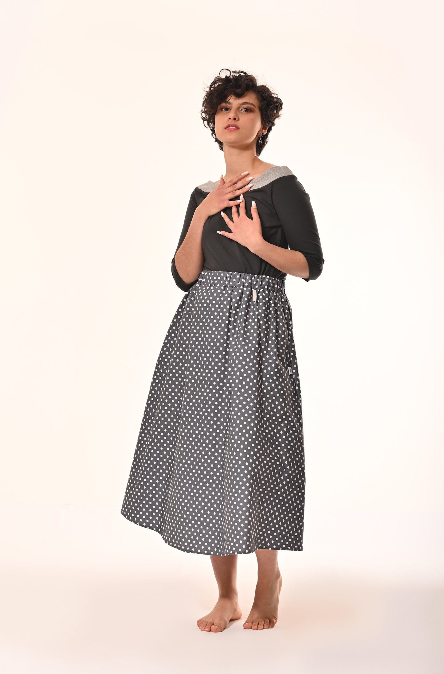 Sovereign Skirt With Pockets In Charcoal Polka-dot