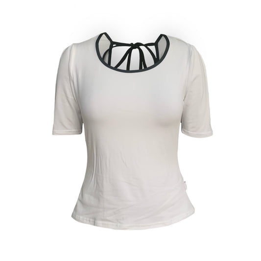 Belle Top With Scoop Neck In White