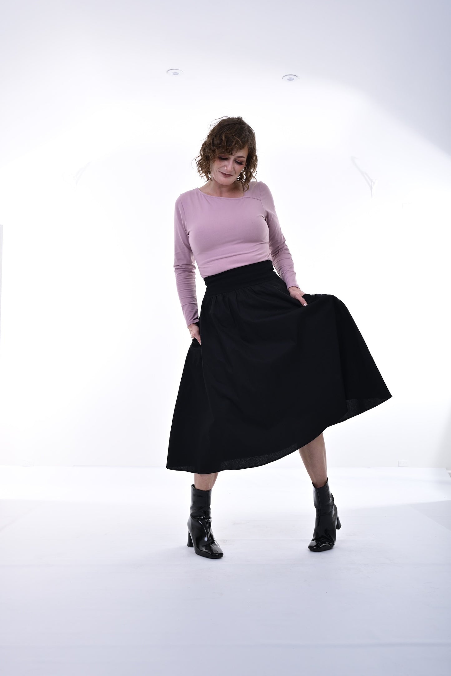 Bonnie Midi Skirt In Black