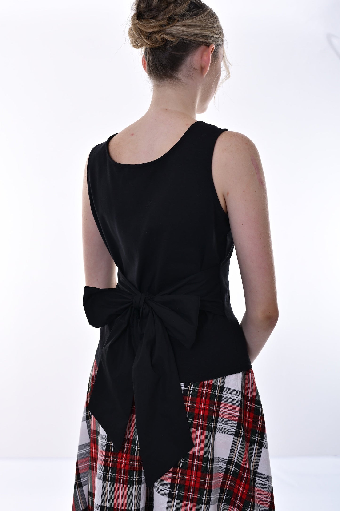 Chanterelle Top In Black