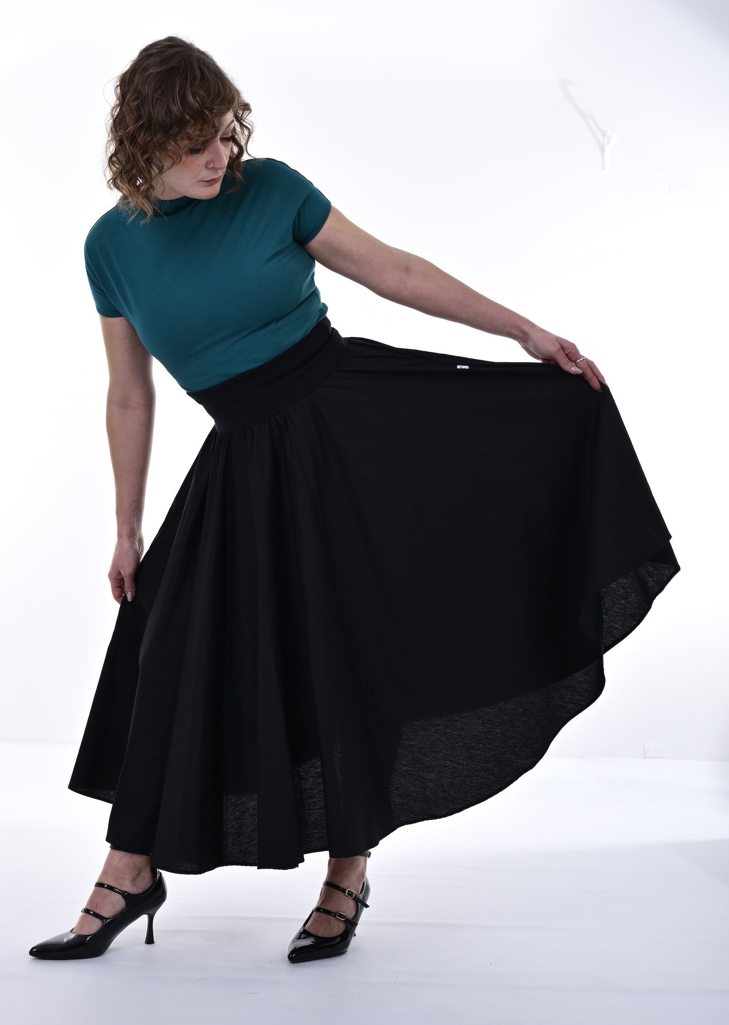 Drury Lane Circle Skirt In Black