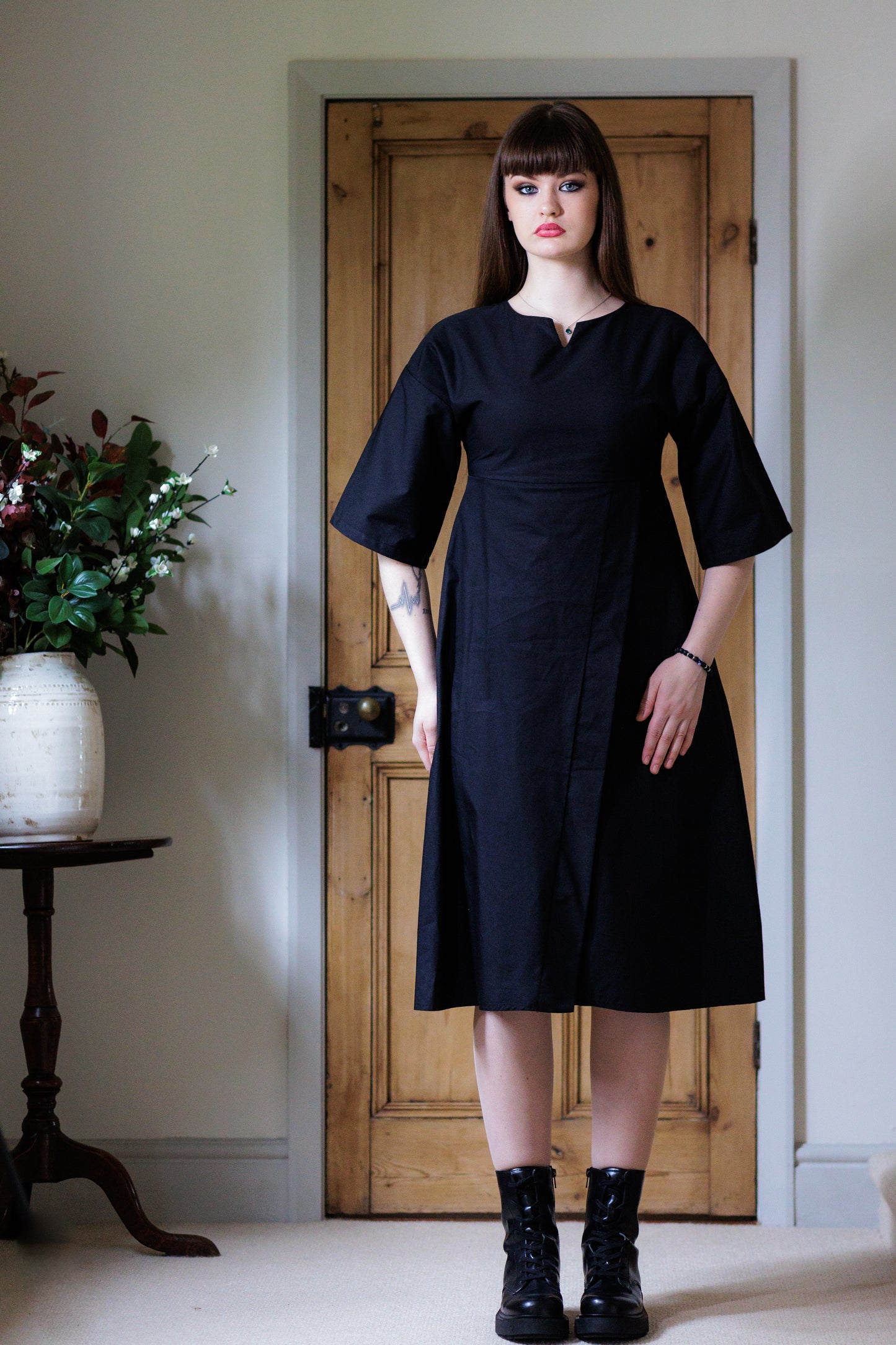 Musician Midi Dress in Black
