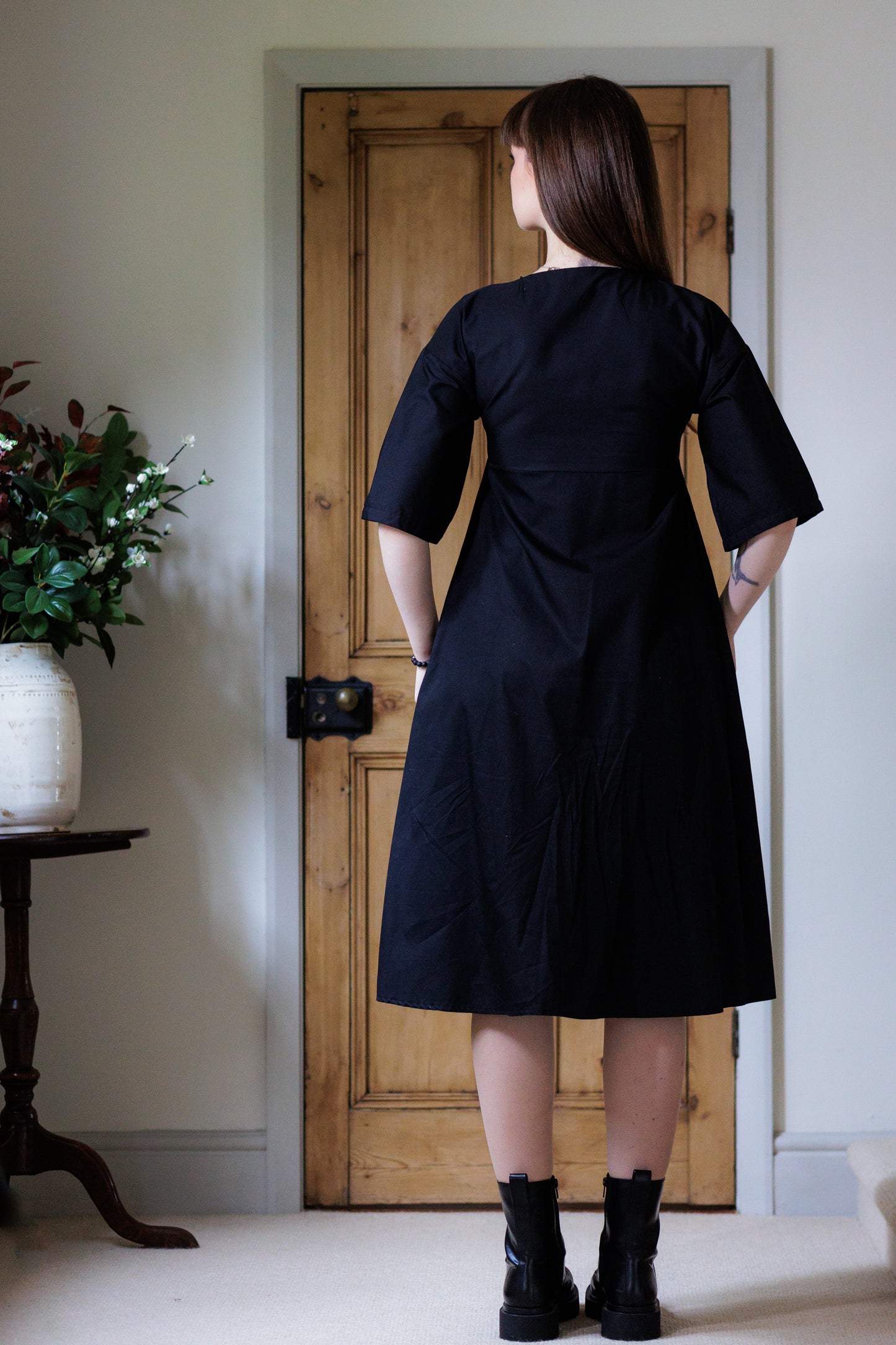 Musician Midi Dress in Black